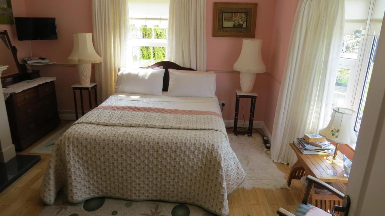 Bed and Breakfast Tyreda Ennis Zewnętrze zdjęcie